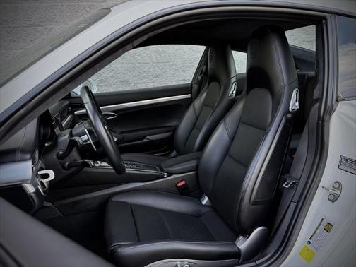 2017 Porsche 911 Carrera S