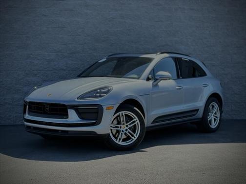 2024 Porsche Macan Base