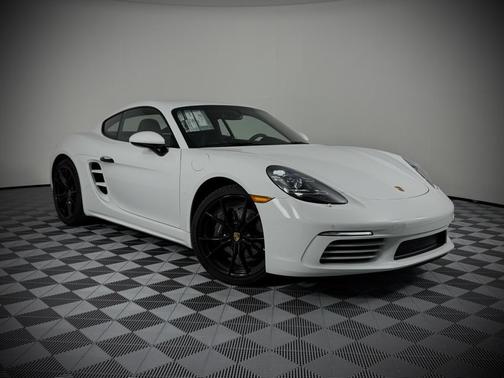 2025 Porsche 718 Cayman 
