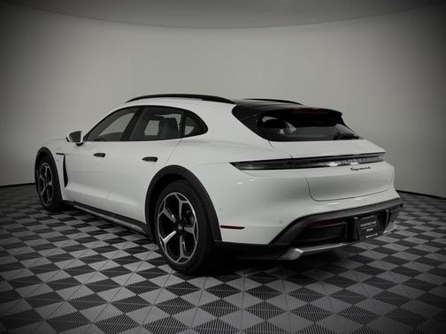2025 Porsche Taycan 4S