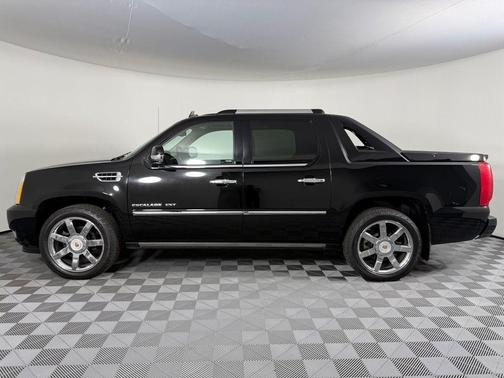 Black Raven 2013 Cadillac Escalade EXT Premium