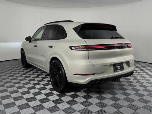2026 Porsche Cayenne Cayenne