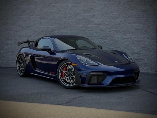 2024 Porsche 718 Cayman GT4 RS