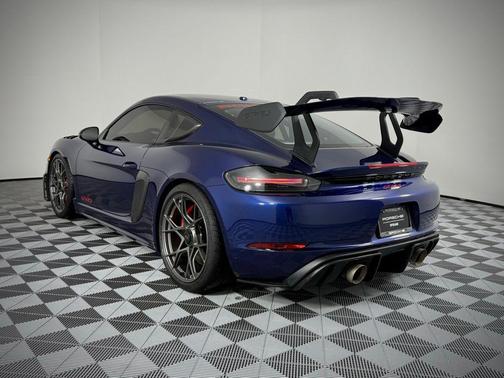 2024 Porsche 718 Cayman GT4 RS