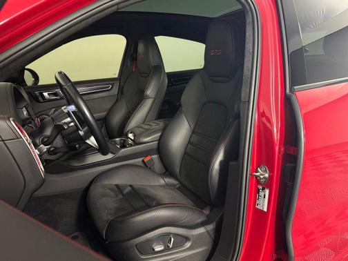 Carmine Red 2021 Porsche Cayenne GTS