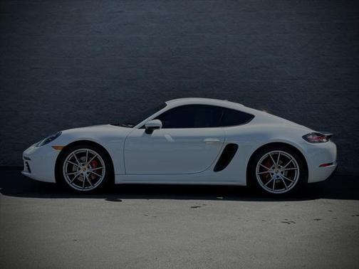 2018 Porsche 718 Cayman S
