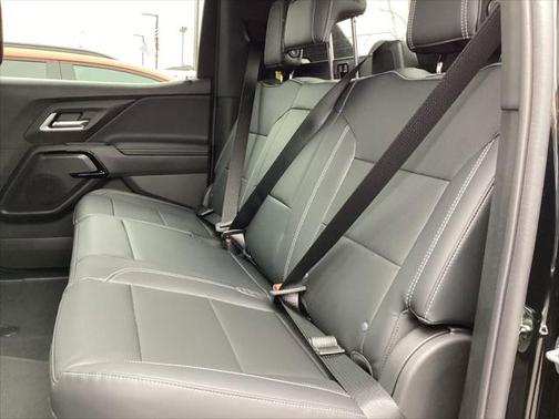 2025 Chevrolet Silverado EV LT