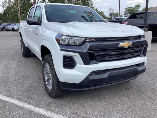 2025 Chevrolet Colorado WT