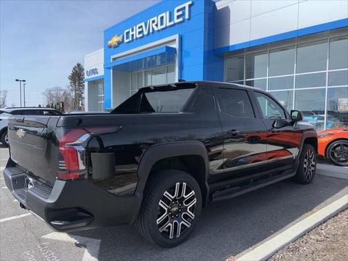 2025 Chevrolet Silverado EV LT