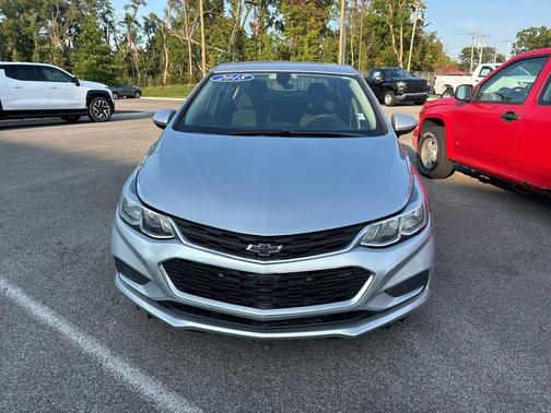 2018 Chevrolet Cruze LS