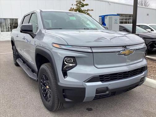 2025 Chevrolet Silverado EV LT