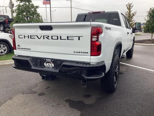 2026 Chevrolet Silverado 2500 Custom