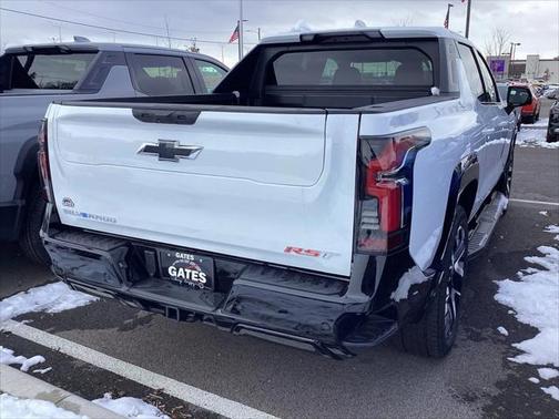 2025 Chevrolet Silverado EV RST