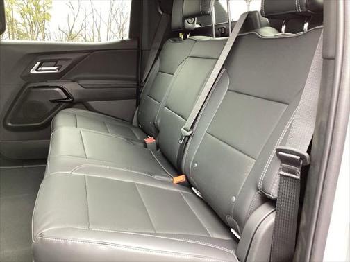 2025 Chevrolet Silverado EV LT