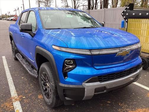 2025 Chevrolet Silverado EV LT