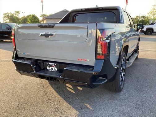 2025 Chevrolet Silverado EV RST