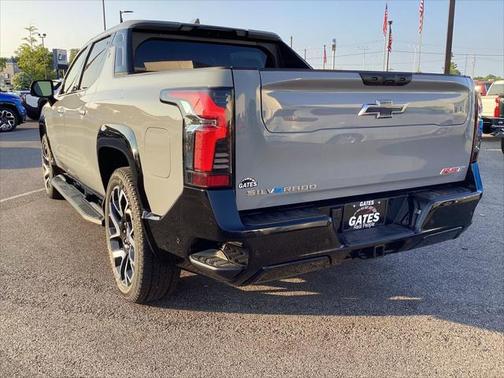 2025 Chevrolet Silverado EV RST