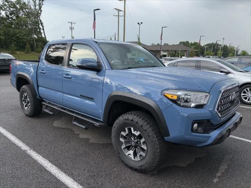 2019 Toyota Tacoma SR