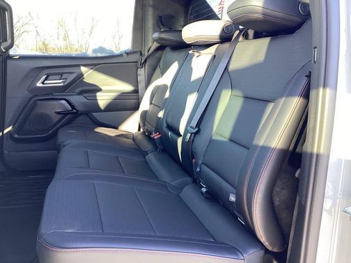 2025 Chevrolet Silverado EV RST