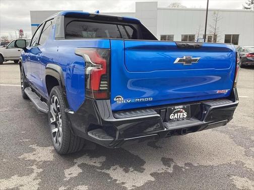 2025 Chevrolet Silverado EV RST