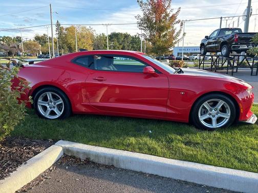 2017 Chevrolet Camaro 1LT