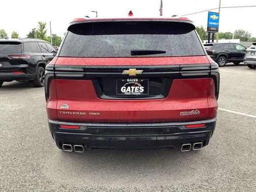 Radiant Red Tintcoat 2025 Chevrolet Traverse High Country