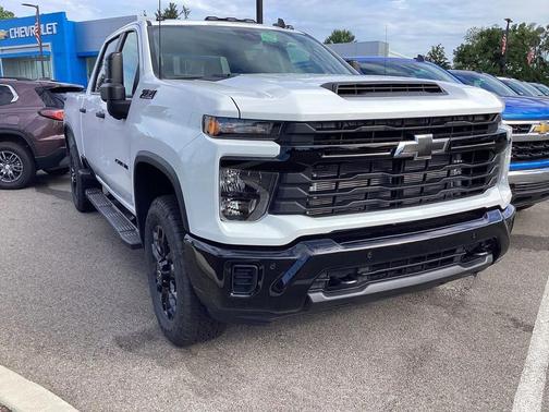 2025 Chevrolet Silverado 2500 Custom