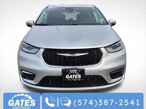 2023 Chrysler Pacifica Hybrid Touring L