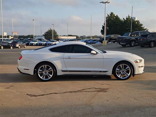 2019 Ford Mustang EcoBoost Premium