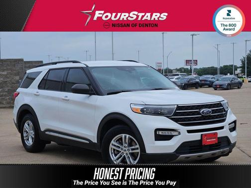 Oxford White 2021 Ford Explorer XLT