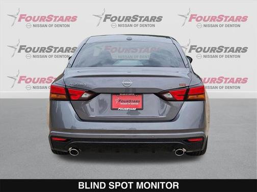 2025 Nissan Altima SR FWD