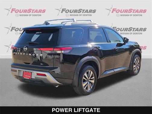 2025 Nissan Pathfinder SL FWD