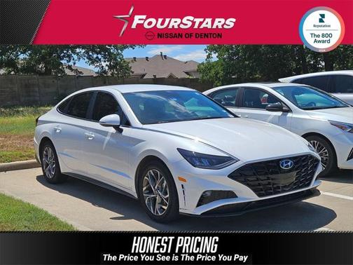 2022 Hyundai SONATA SEL