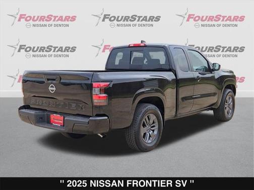 2025 Nissan Frontier SV