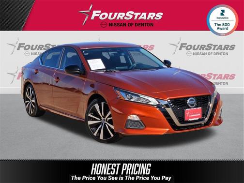 2022 Nissan Altima SR FWD