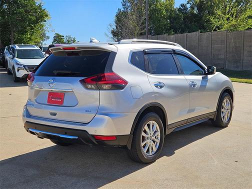 2019 Nissan Rogue SV