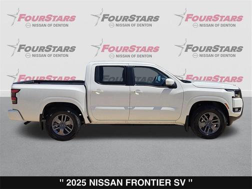 2025 Nissan Frontier SV