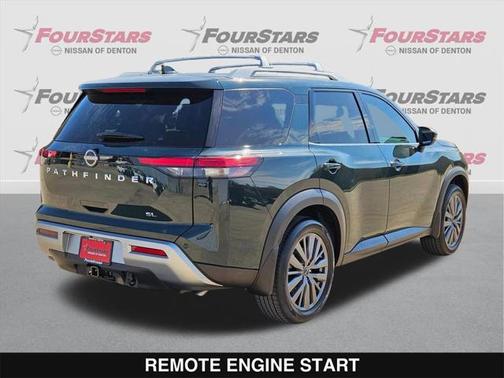 2025 Nissan Pathfinder SL FWD