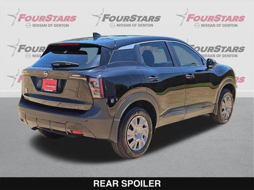 2025 Nissan Kicks S