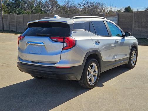 2021 GMC Terrain SLE