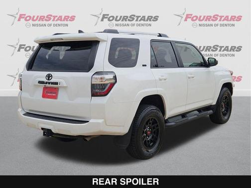 Ice 2024 Toyota 4Runner SR5