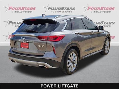 2021 INFINITI QX50 LUXE