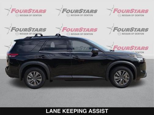 2025 Nissan Pathfinder SV FWD