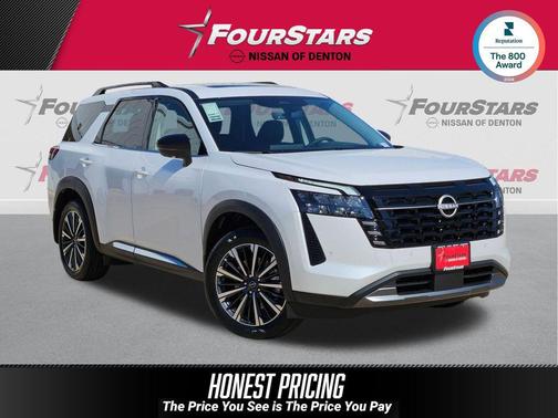 Everest White Pearl Tricoat 2026 Nissan Pathfinder Platinum