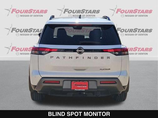 Everest White Pearl Tricoat 2026 Nissan Pathfinder Platinum