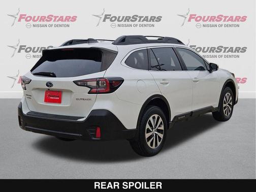 Crystal White Pearl 2021 Subaru Outback Premium