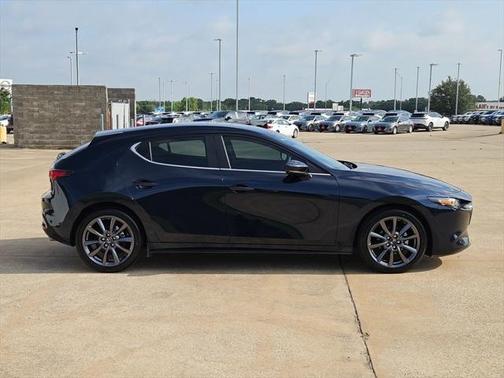2023 Mazda Mazda3 FWD w/Preferred Package
