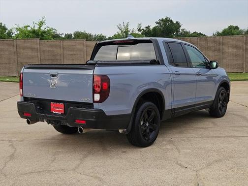 2022 Honda Ridgeline Black