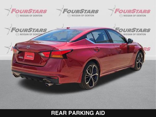 Scarlet Ember 2024 Nissan Altima SR FWD