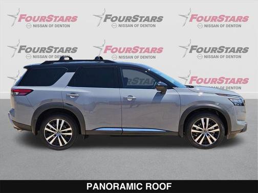 2025 Nissan Pathfinder Platinum FWD